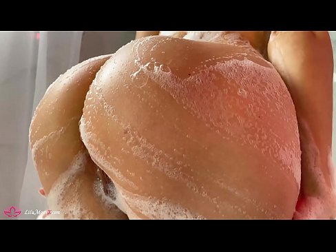 ❤️ Brunetė masturbuoja putytę su vibratoriumi iki intensyvaus orgazmo duše ️ Porno video prie porno lt.psi-mass.ru ❌❤